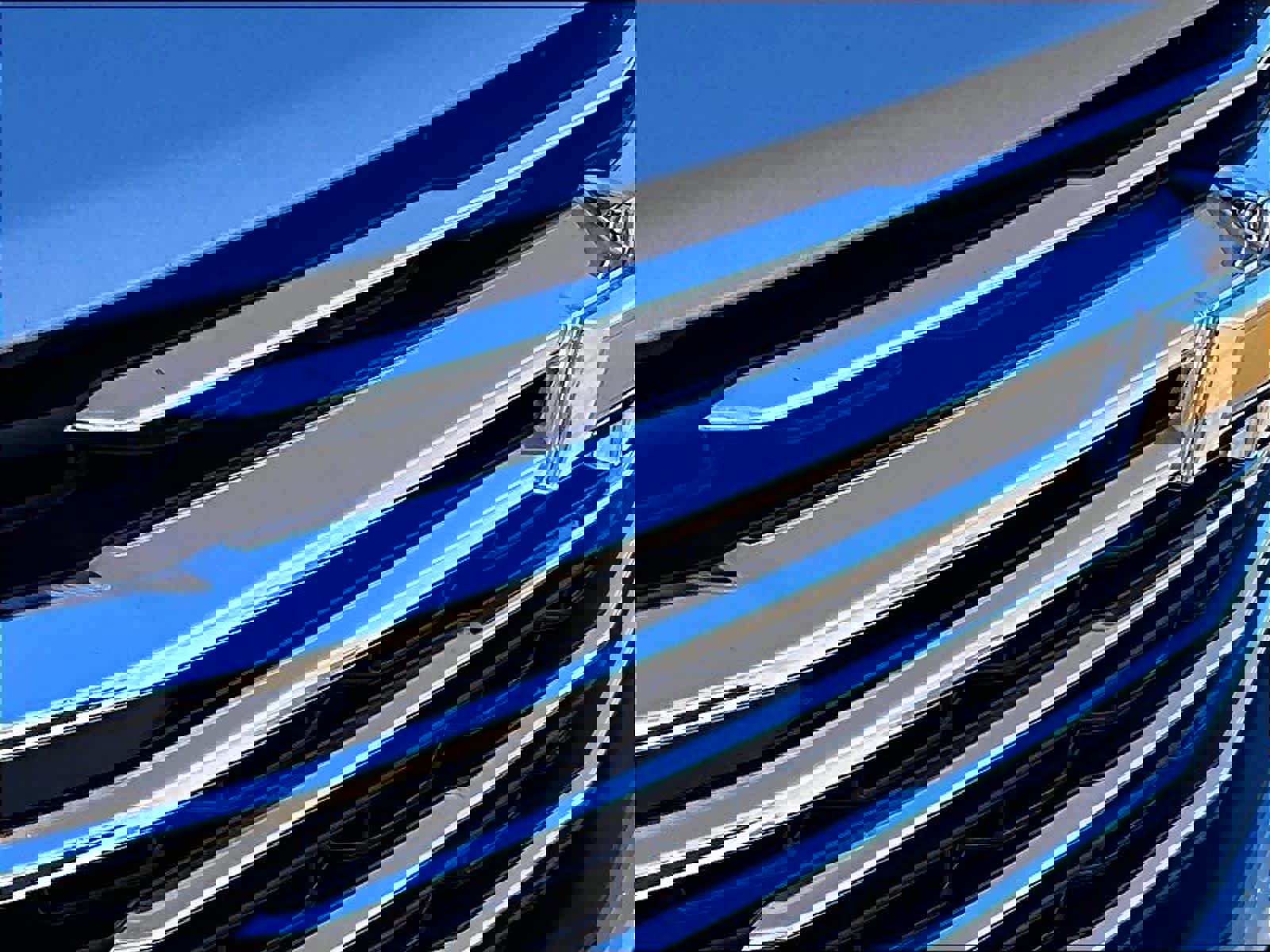 Used 2023 Chevrolet Traverse LT image 33