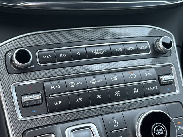Certified 2023 Hyundai Santa Fe Calligraphy image 30