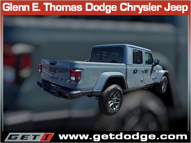 New 2026 Jeep Gladiator Sport AWD/4WD image 6