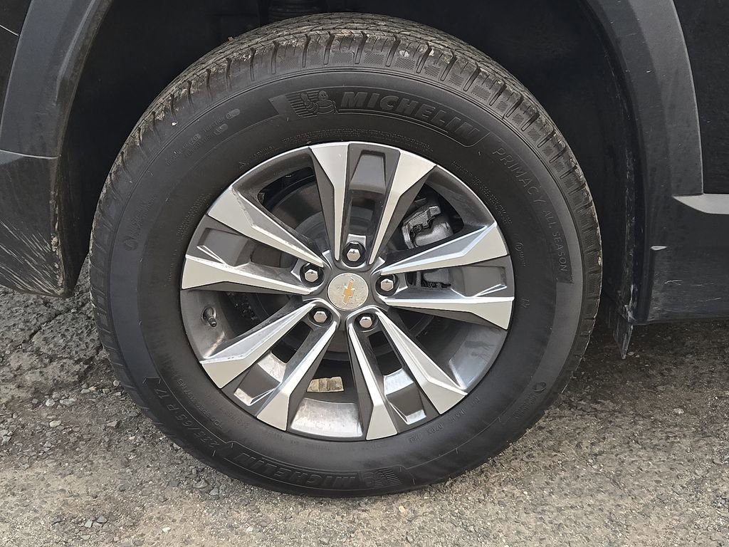 Used 2026 Chevrolet Equinox LT w/ Convenience Package II image 11