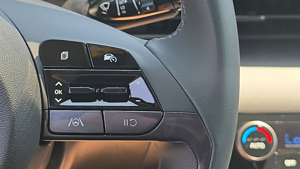 New 2026 Hyundai Elantra Sport FWD image 25