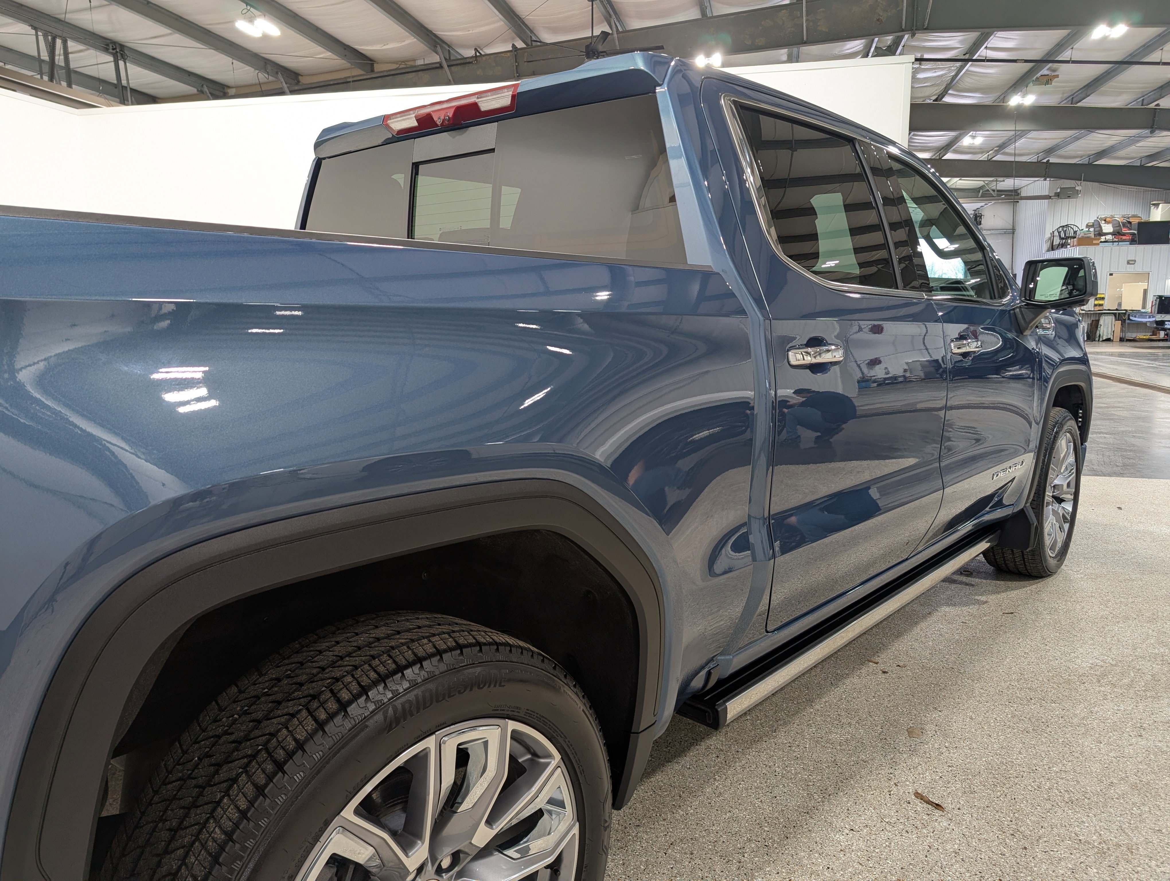 Used 2025 GMC Sierra 1500 Denali w/ Denali Reserve Package image 3