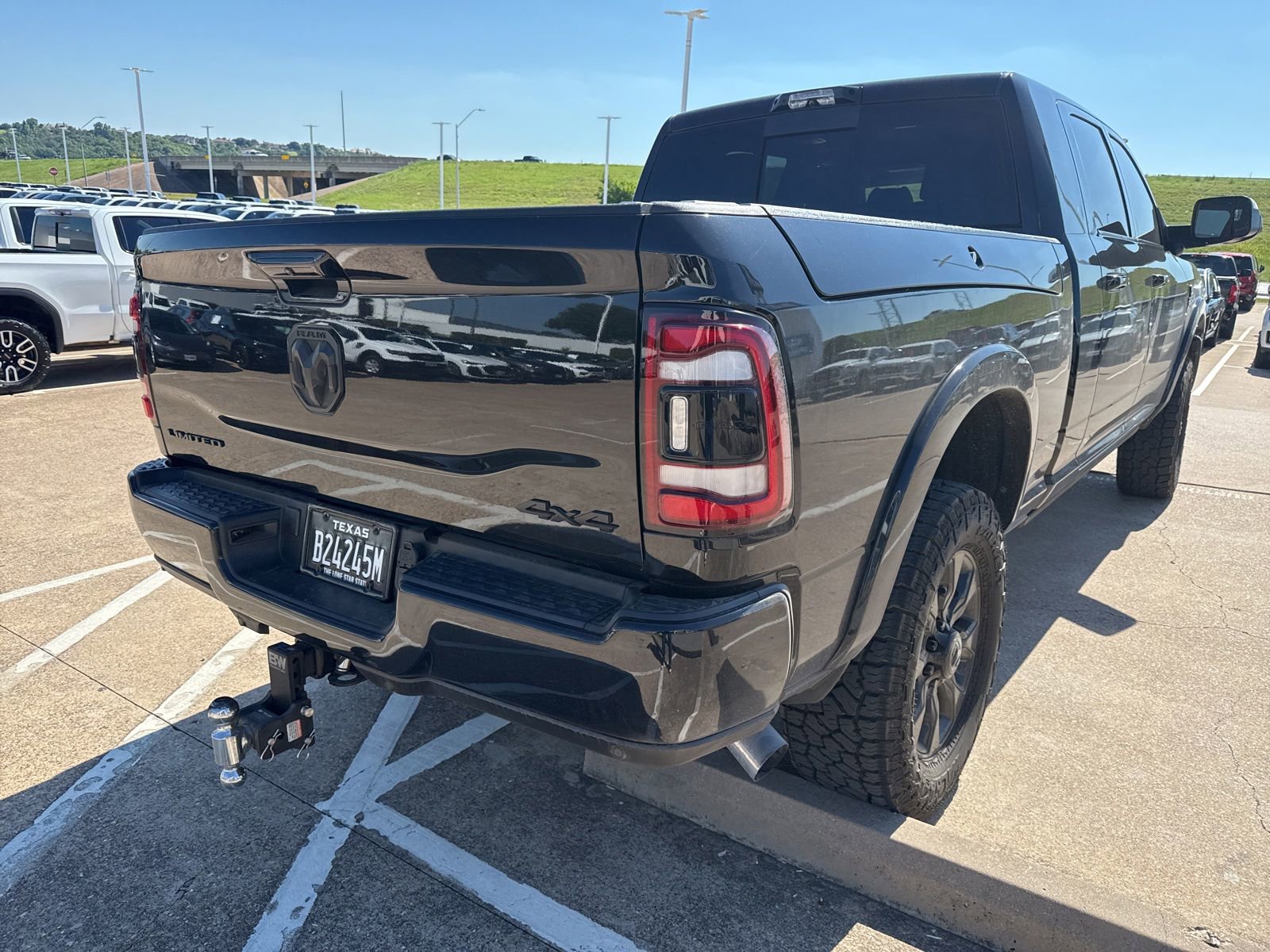 Used 2021 RAM 2500 Limited AWD/4WD image 9
