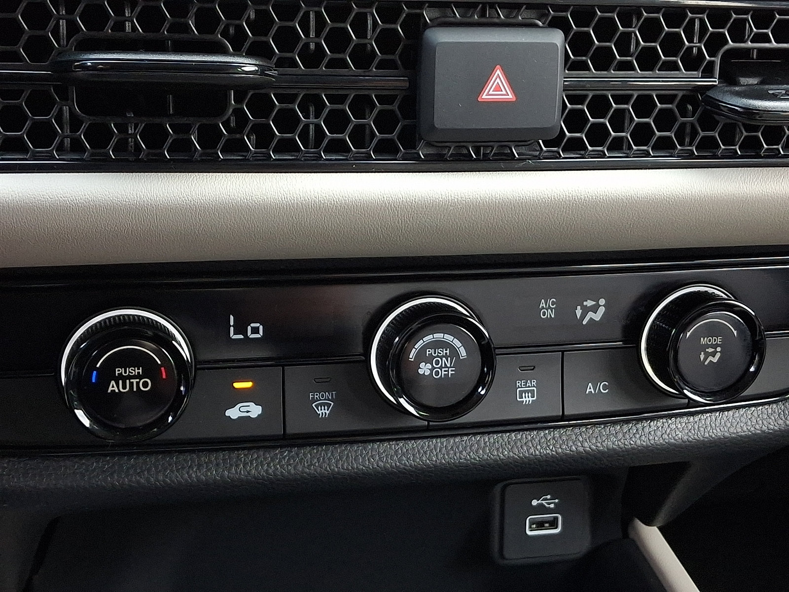 Used 2025 Honda HR-V LX image 15