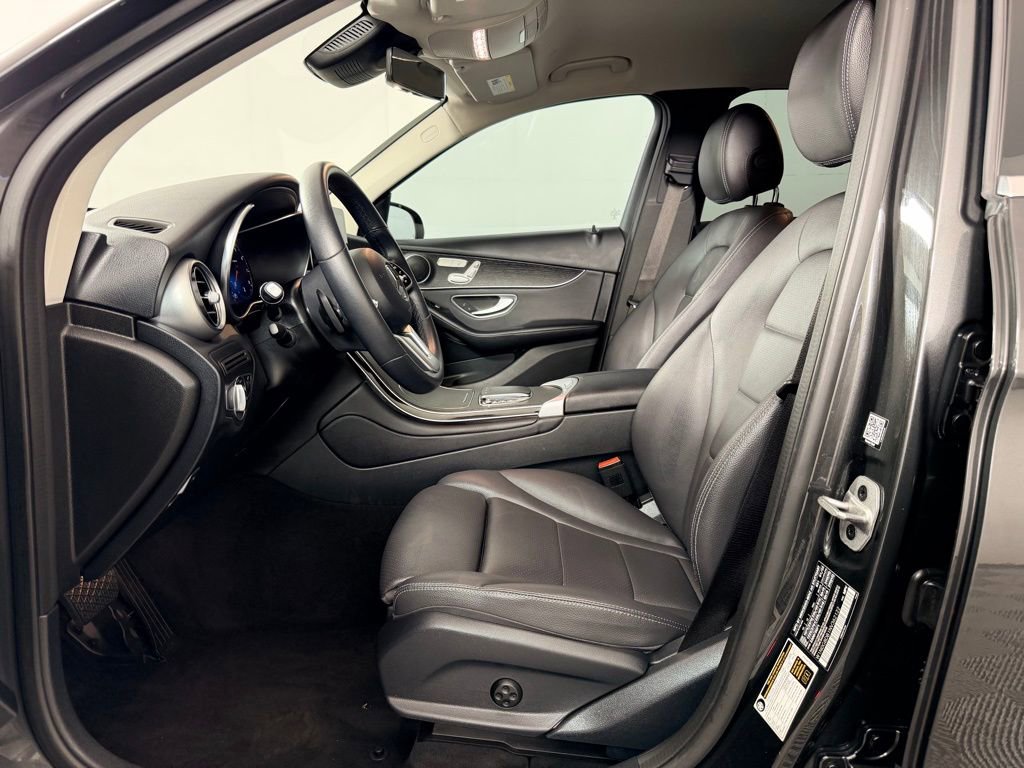 Used 2022 Mercedes-Benz GLC 300 image 20