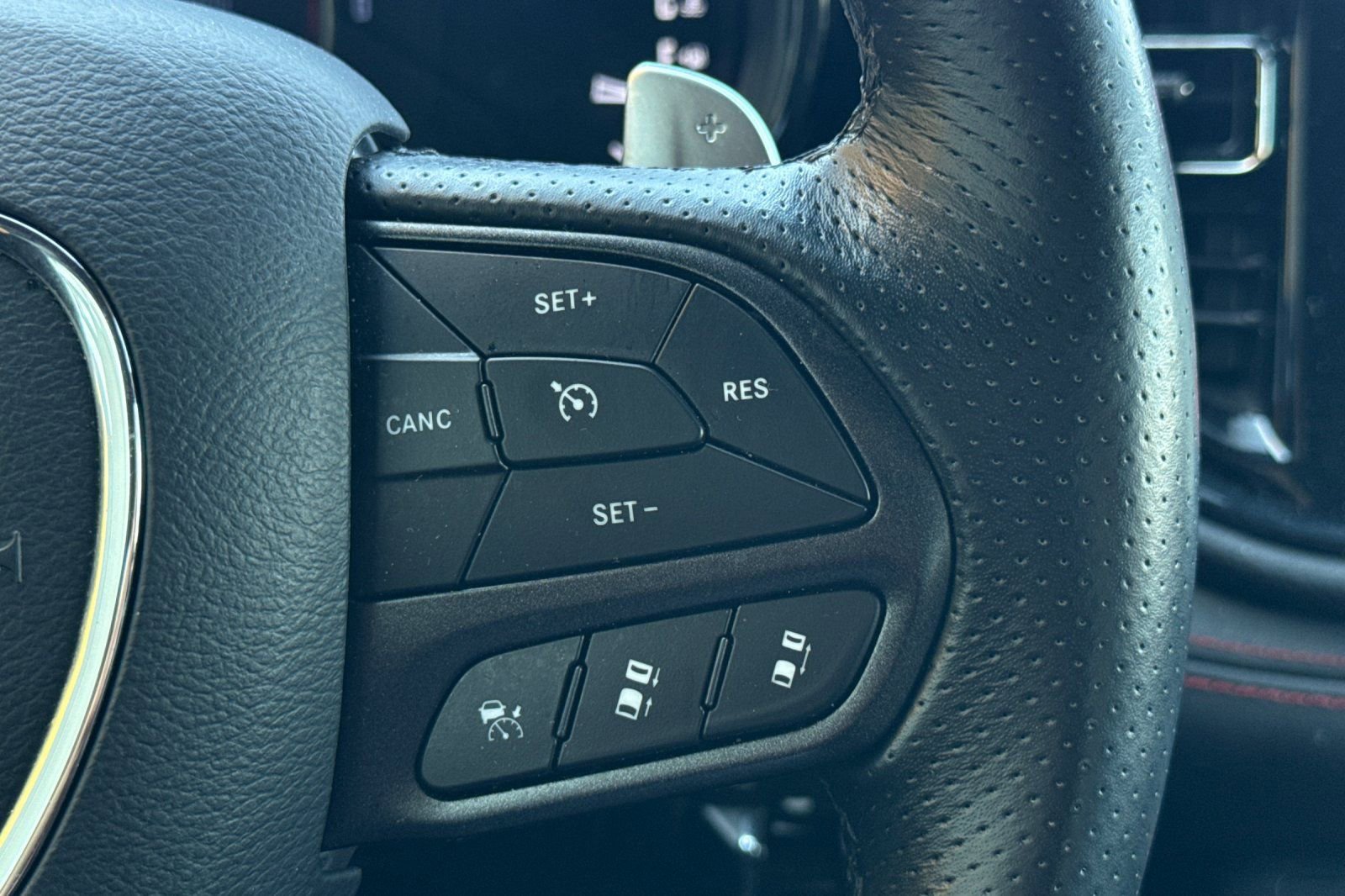 Used 2024 Dodge Durango GT image 27