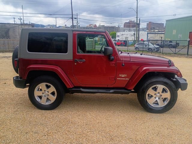Used 2008 Jeep Wrangler Sahara AWD/4WD image 12