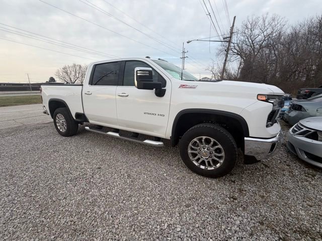 Used 2025 Chevrolet Silverado 2500 LTZ w/ LTZ Plus Package image 6