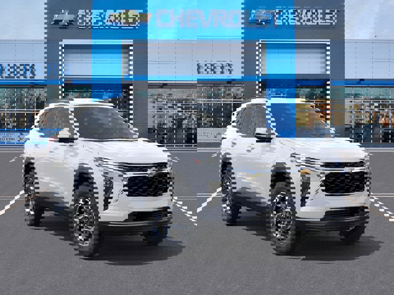 New 2026 Chevrolet Trax LT w/ Driver Confidence Package FWD image 31