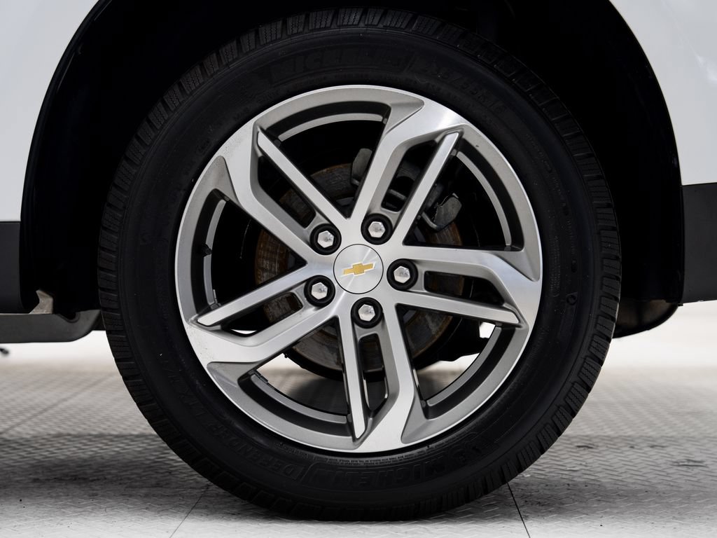 Used 2016 Chevrolet Equinox LTZ w/ Enhanced Convenience Package AWD/4WD image 28