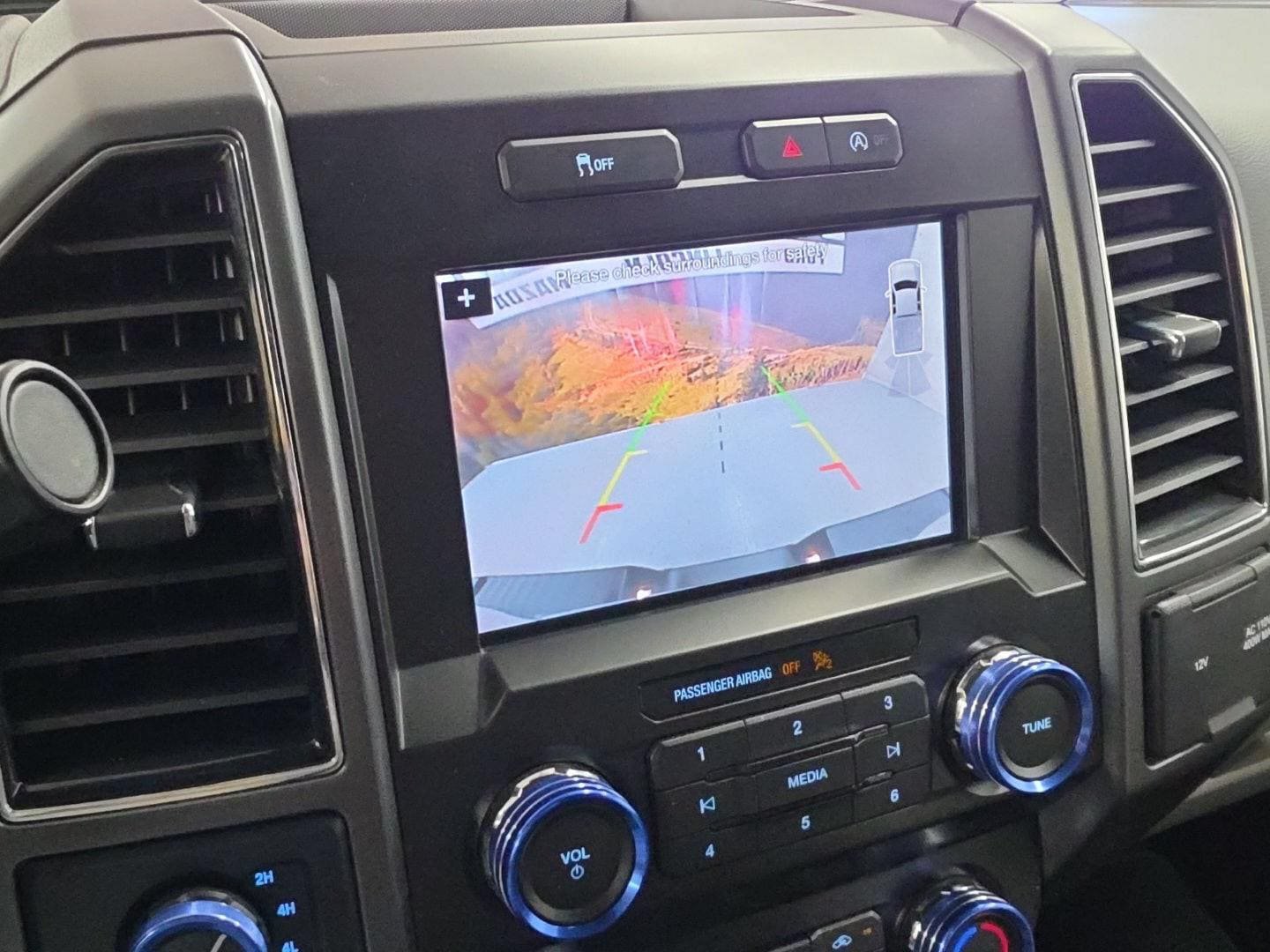 Used 2019 Ford F150 XLT w/ Equipment Group 302A Luxury AWD/4WD image 10