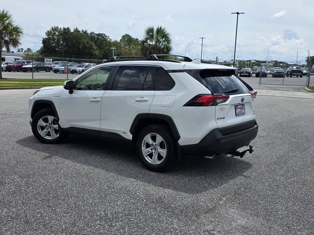 Used 2019 Toyota RAV4 XLE w/ Carpet Mat Package AWD/4WD image 4