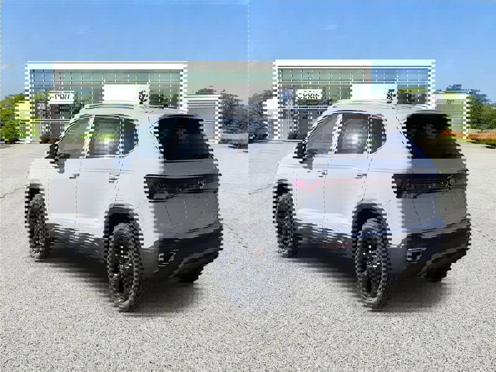 New 2026 Volkswagen Taos SEL image 3