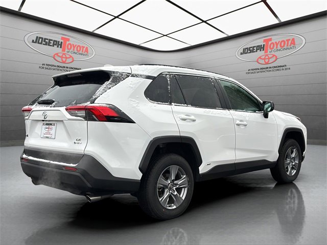 Certified 2025 Toyota RAV4 LE image 4