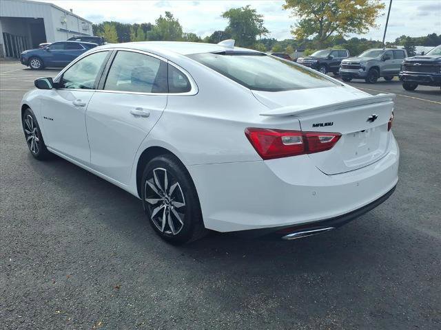 Used 2024 Chevrolet Malibu RS w/ LPO, Floor Liner Package image 7