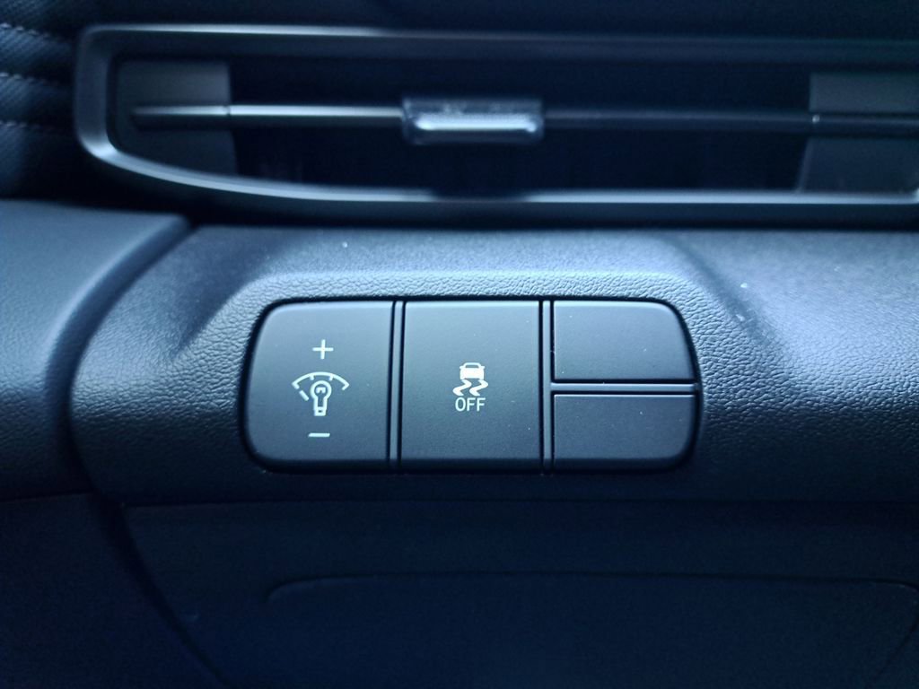 New 2026 Hyundai Elantra SEL Sport Premium FWD image 24
