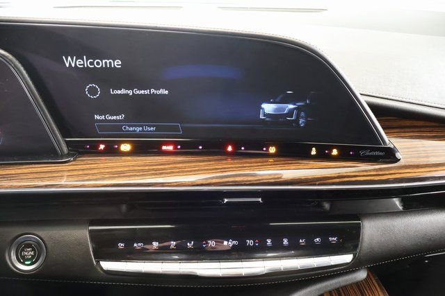Used 2021 Cadillac Escalade ESV Premium Luxury image 20