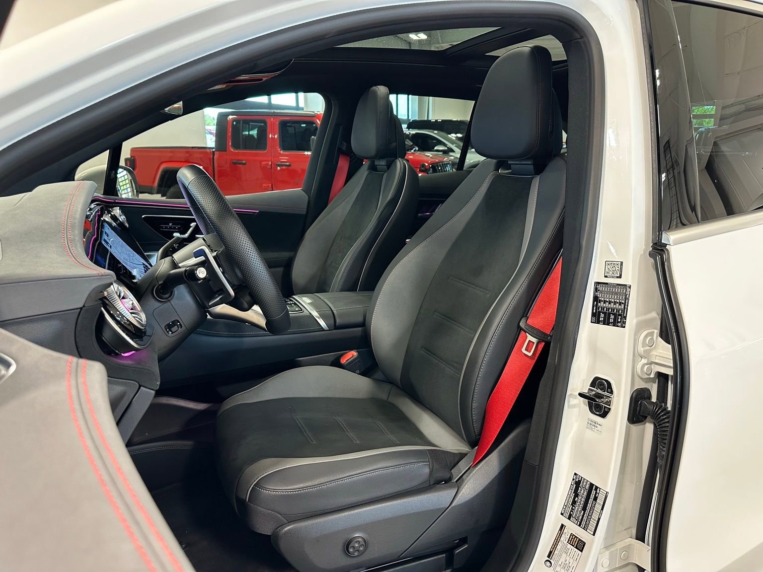 Used 2024 Mercedes-Benz EQE AMG 4MATIC SUV image 15