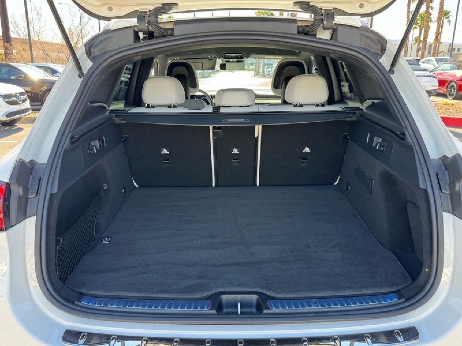 Certified 2025 Mercedes-Benz GLC 300 4MATIC image 19