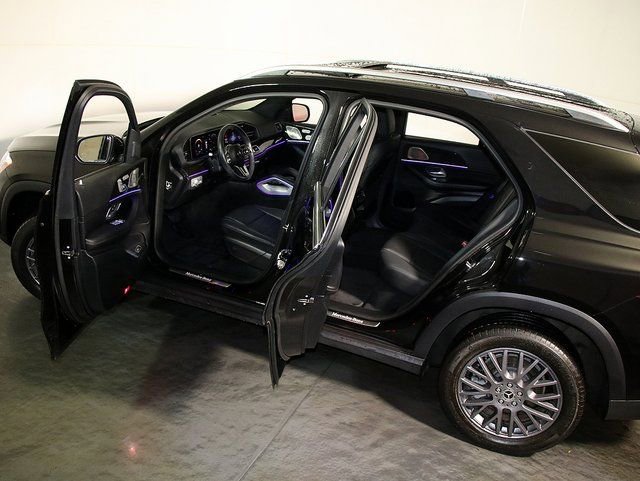 Used 2022 Mercedes-Benz GLE 350 4MATIC image 5