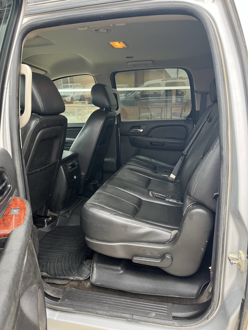 Used 2014 GMC Yukon XL SLT image 5