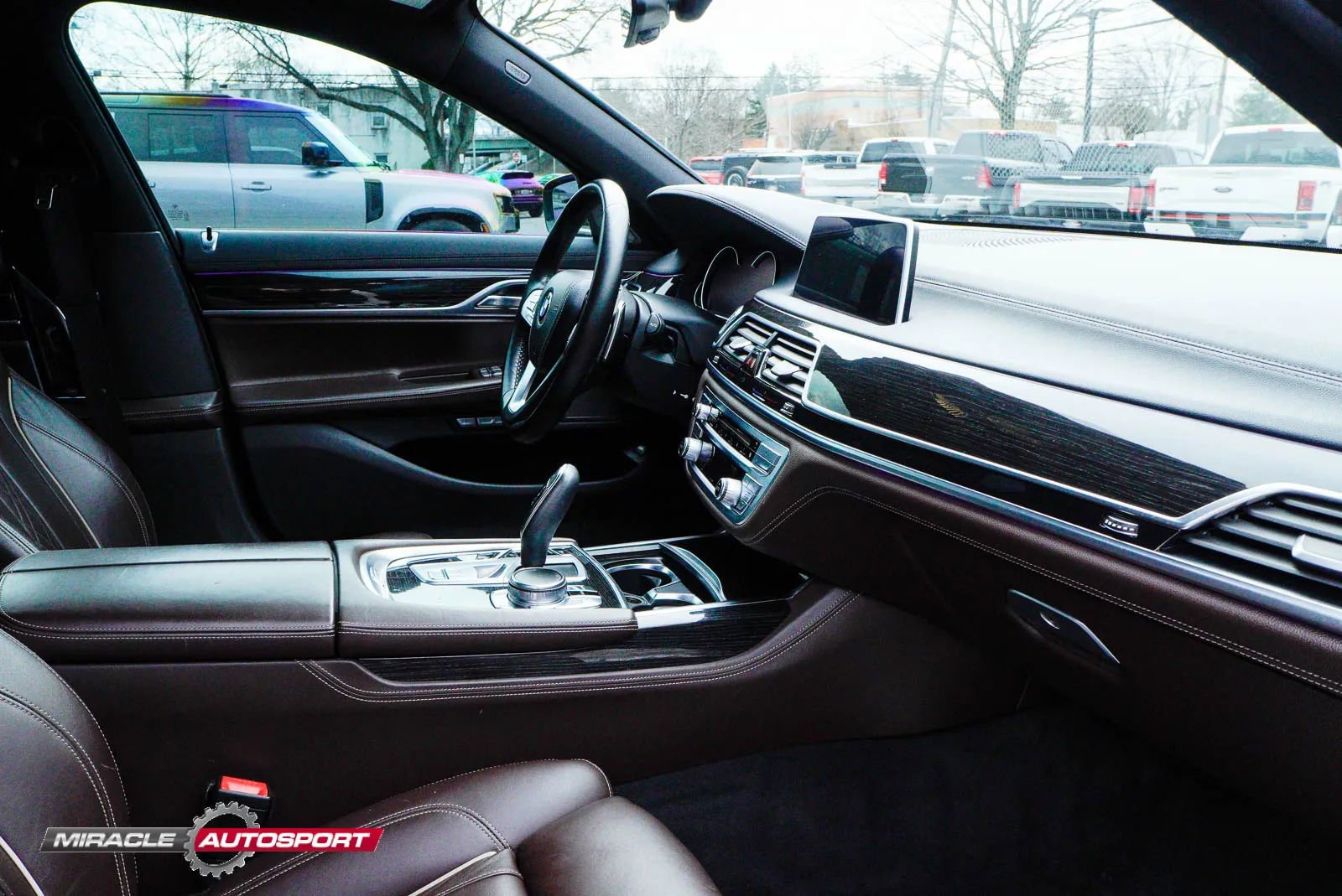 Used 2016 BMW 750i RWD image 35