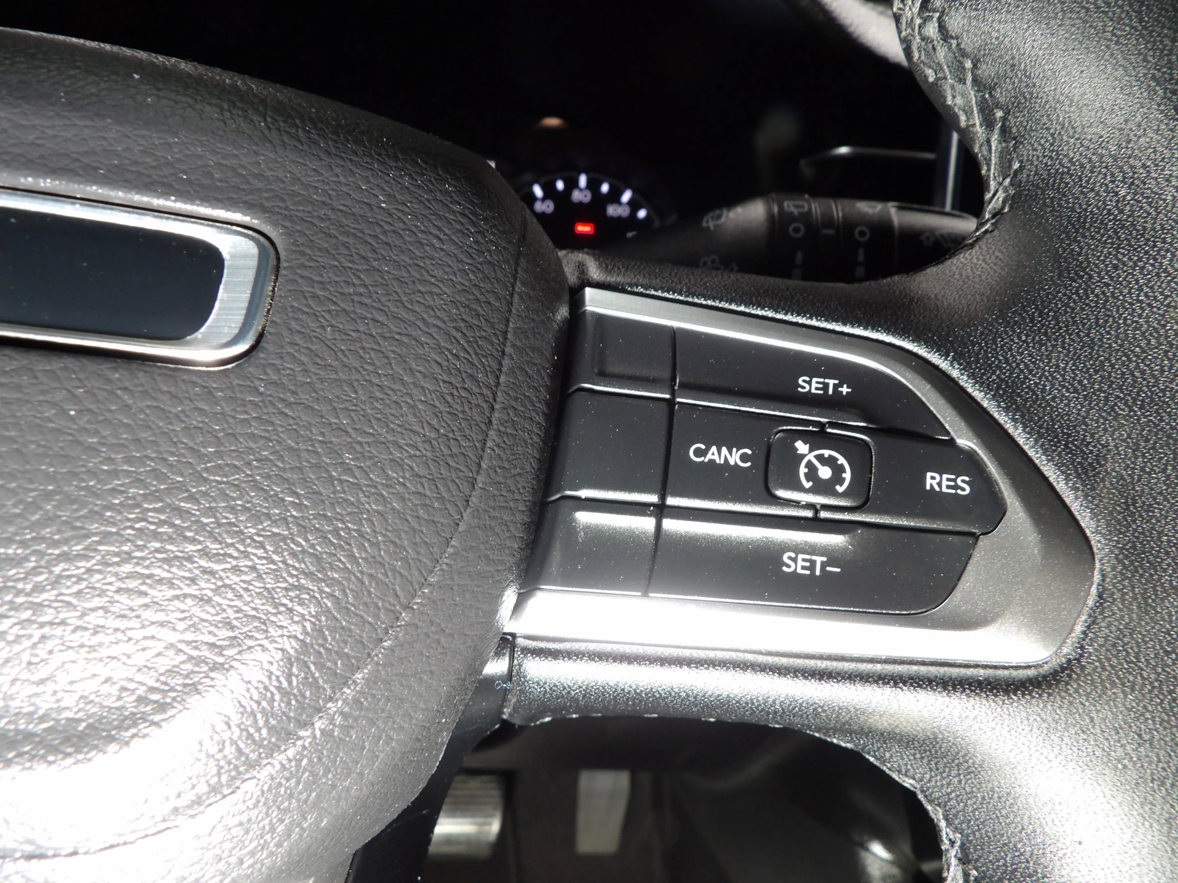 Used 2024 Jeep Compass Latitude AWD/4WD image 20