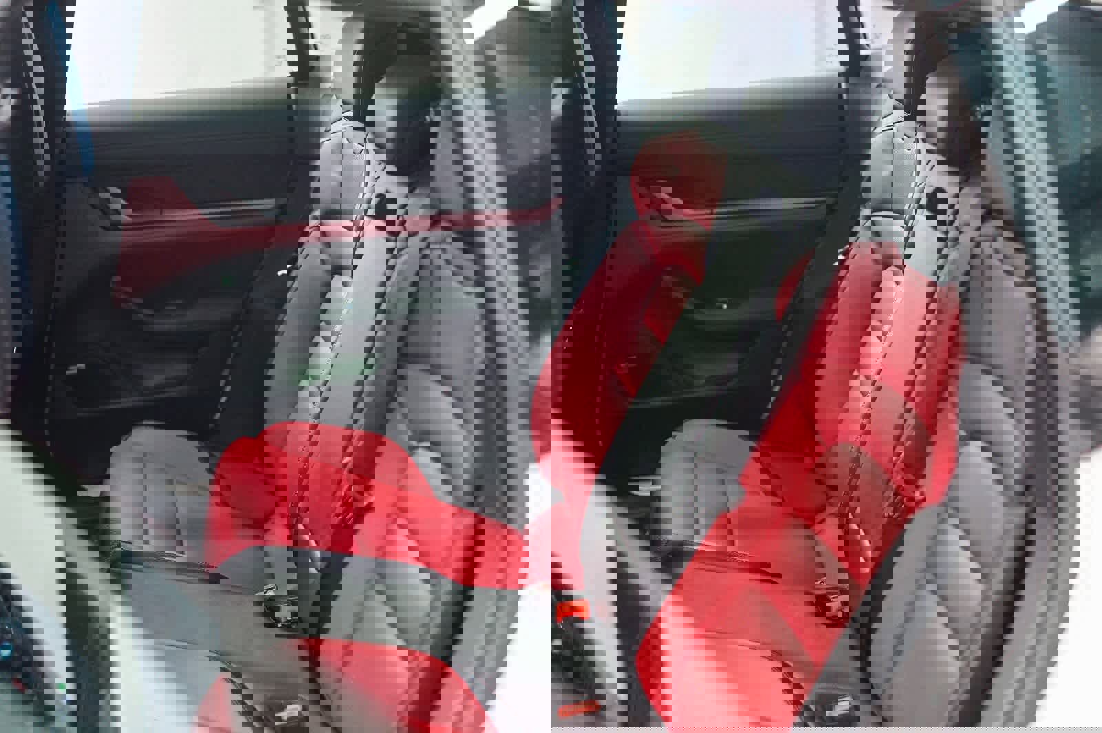 Used 2025 Porsche Taycan 4S image 21