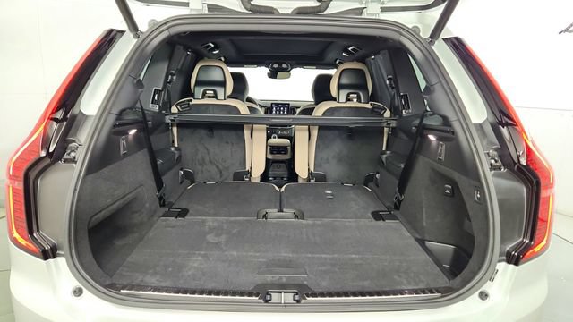 New 2026 Volvo XC90 T8 Ultra w/ Protection Package AWD/4WD image 47