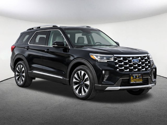 Used 2026 Ford Explorer Platinum w/ LUX Leather Package AWD/4WD image 2