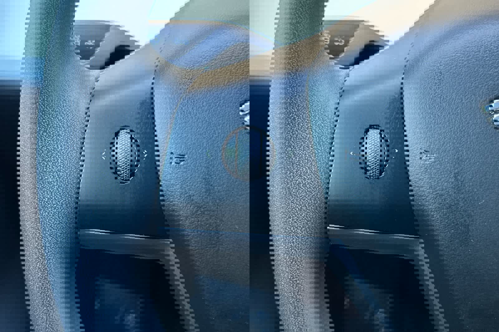 Used 2023 Tesla Model 3 Standard Range image 25