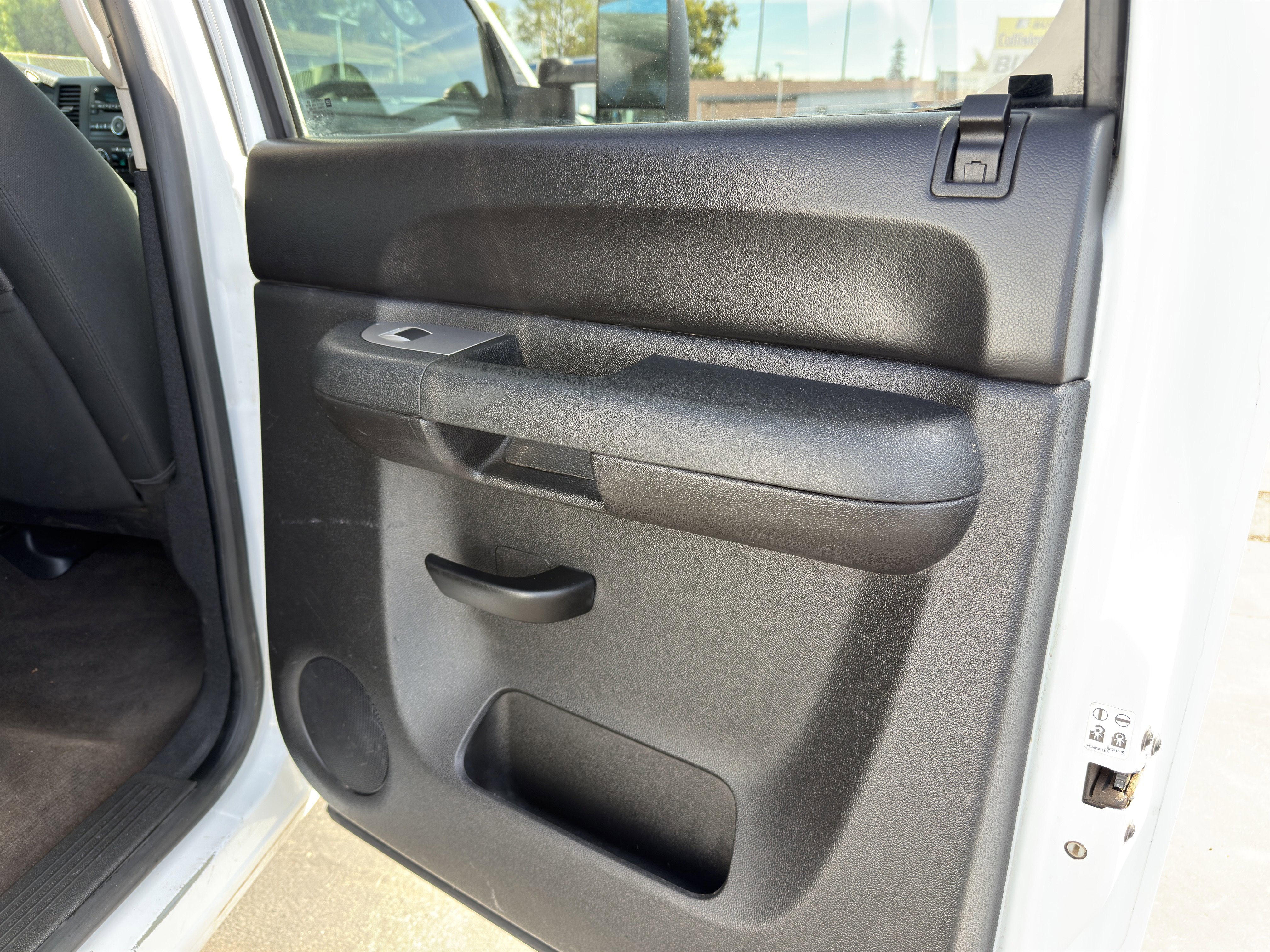 Used 2013 Chevrolet Silverado 2500 LT w/ Interior Plus Package RWD image 13
