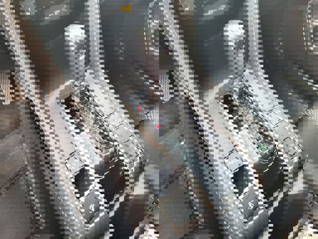 Used 2021 Honda Civic EX image 17