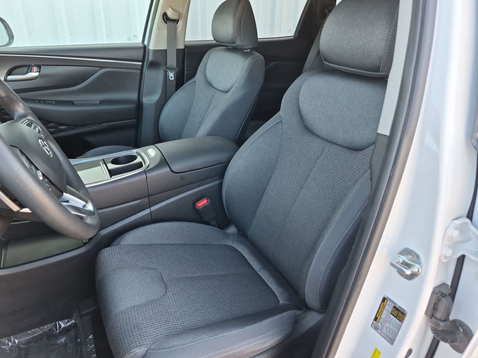 Used 2022 Hyundai Santa Fe SEL FWD image 18