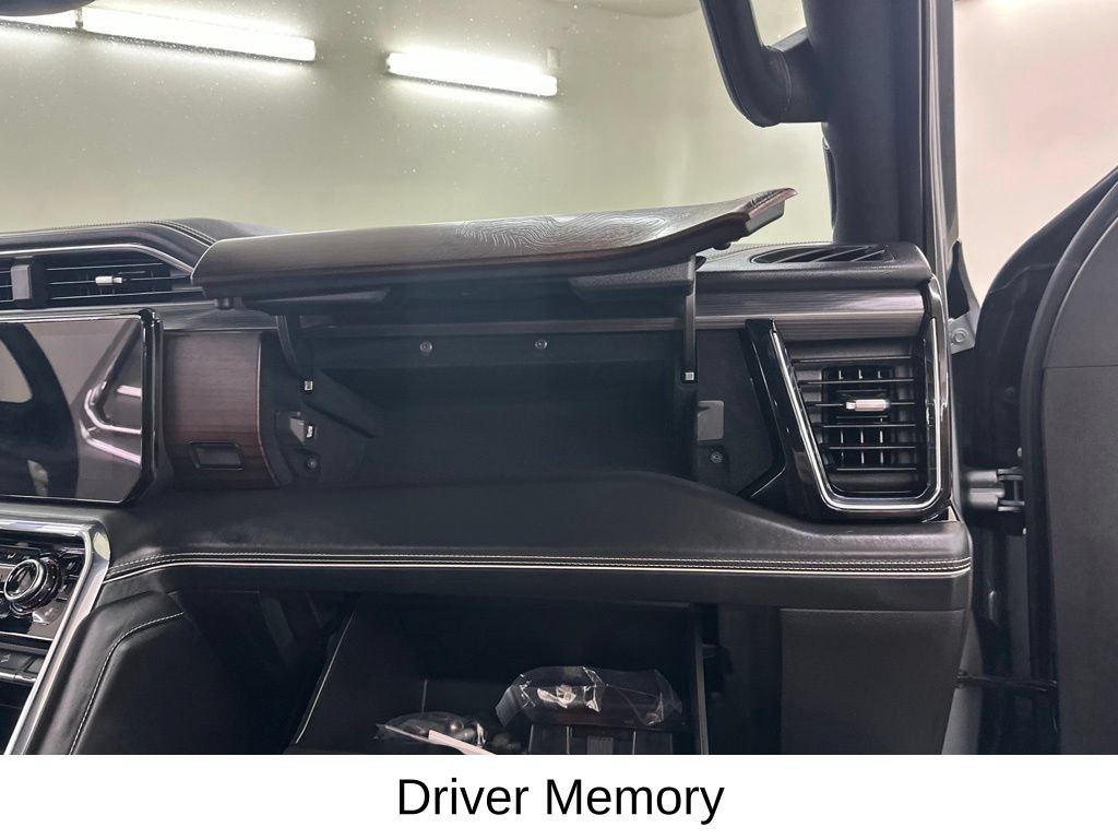 Used 2025 GMC Sierra 1500 Denali Ultimate AWD/4WD image 25