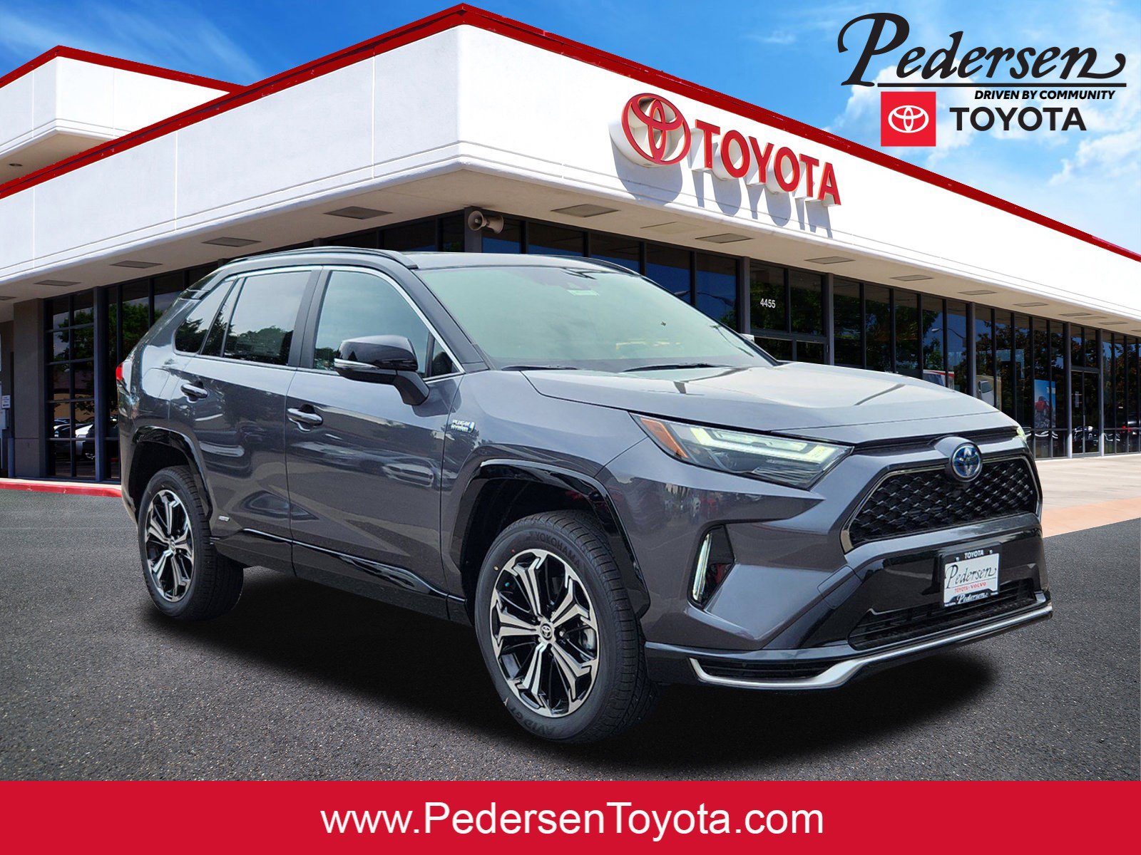 New 2024 Toyota RAV4 XSE w/ Weather Package AWD/4WD image 1