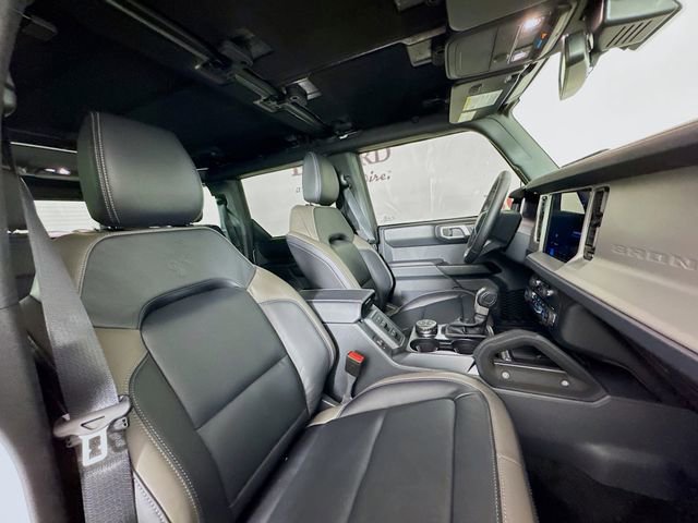 New 2025 Ford Bronco Outer Banks w/ Sasquatch Package image 32