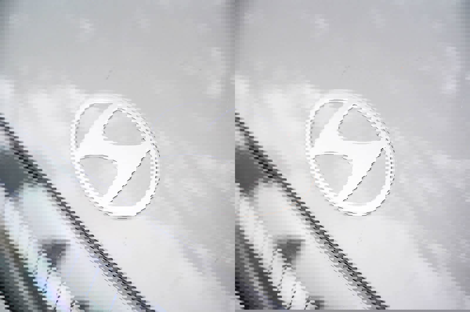 New 2026 Hyundai Ioniq 9 SEL image 16