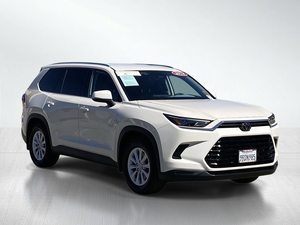 Certified 2024 Toyota Grand Highlander XLE image 12