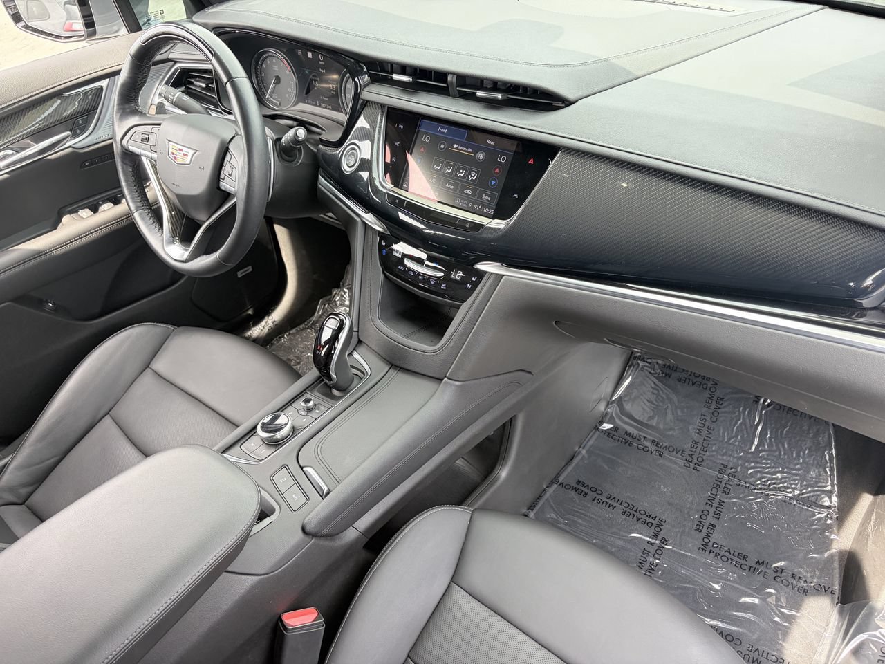 Certified 2023 Cadillac XT6 Sport w/ Technology Package AWD/4WD image 13