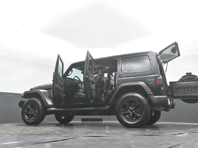 Used 2020 Jeep Wrangler Unlimited Sahara AWD/4WD image 47