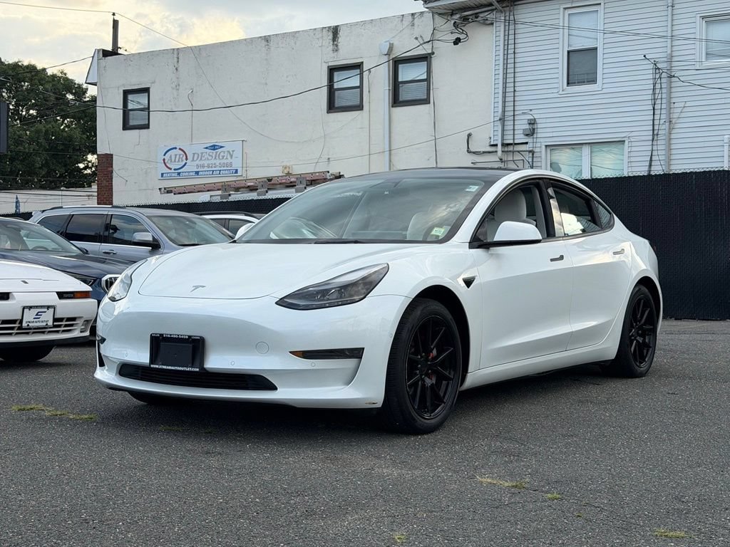 Used 2022 Tesla Model 3 RWD image 6