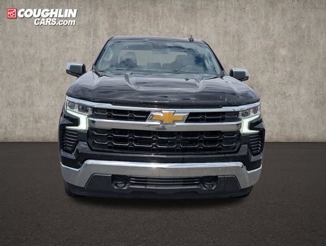 Used 2024 Chevrolet Silverado 1500 LT AWD/4WD image 2