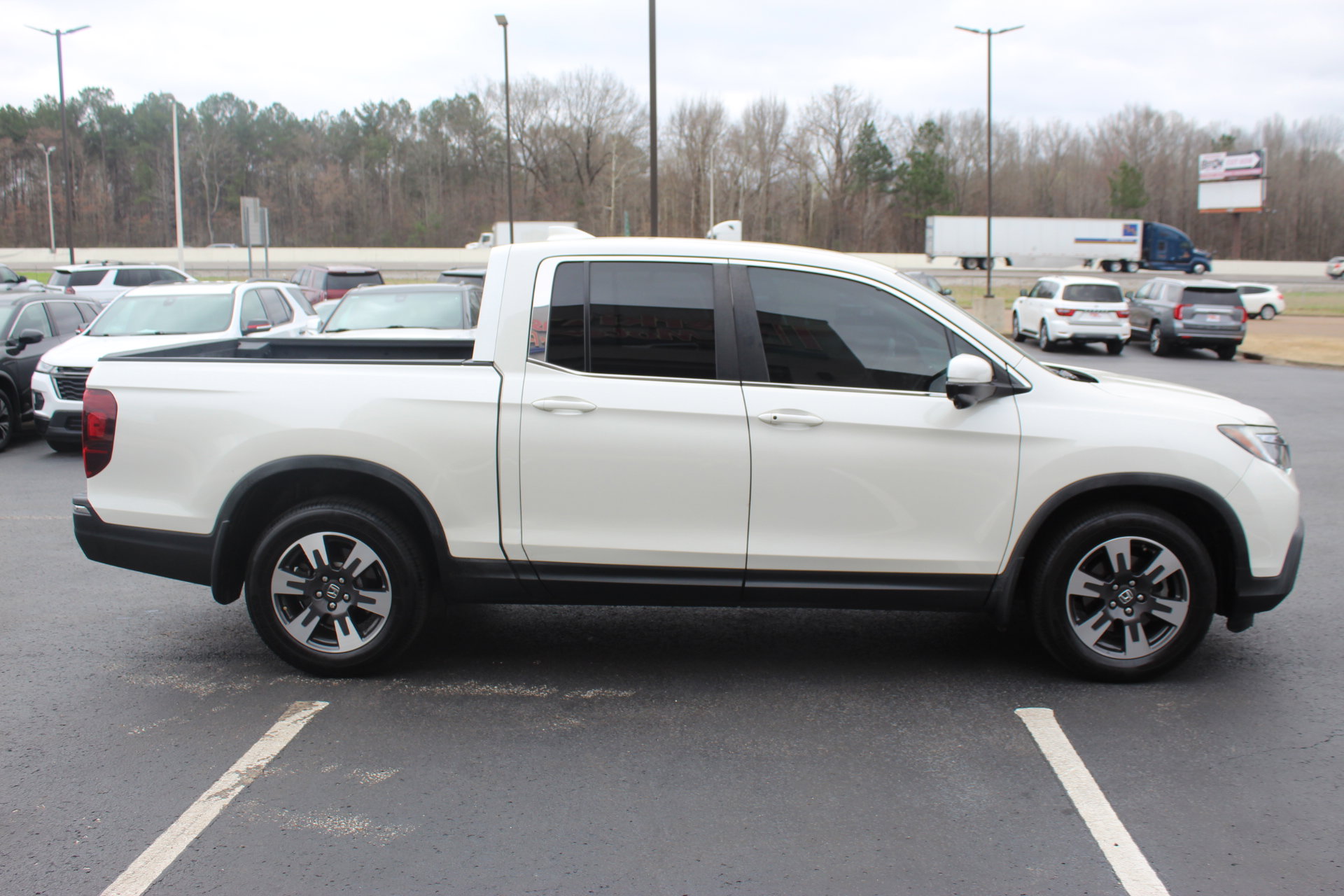 Used 2018 Honda Ridgeline RTL-T image 5