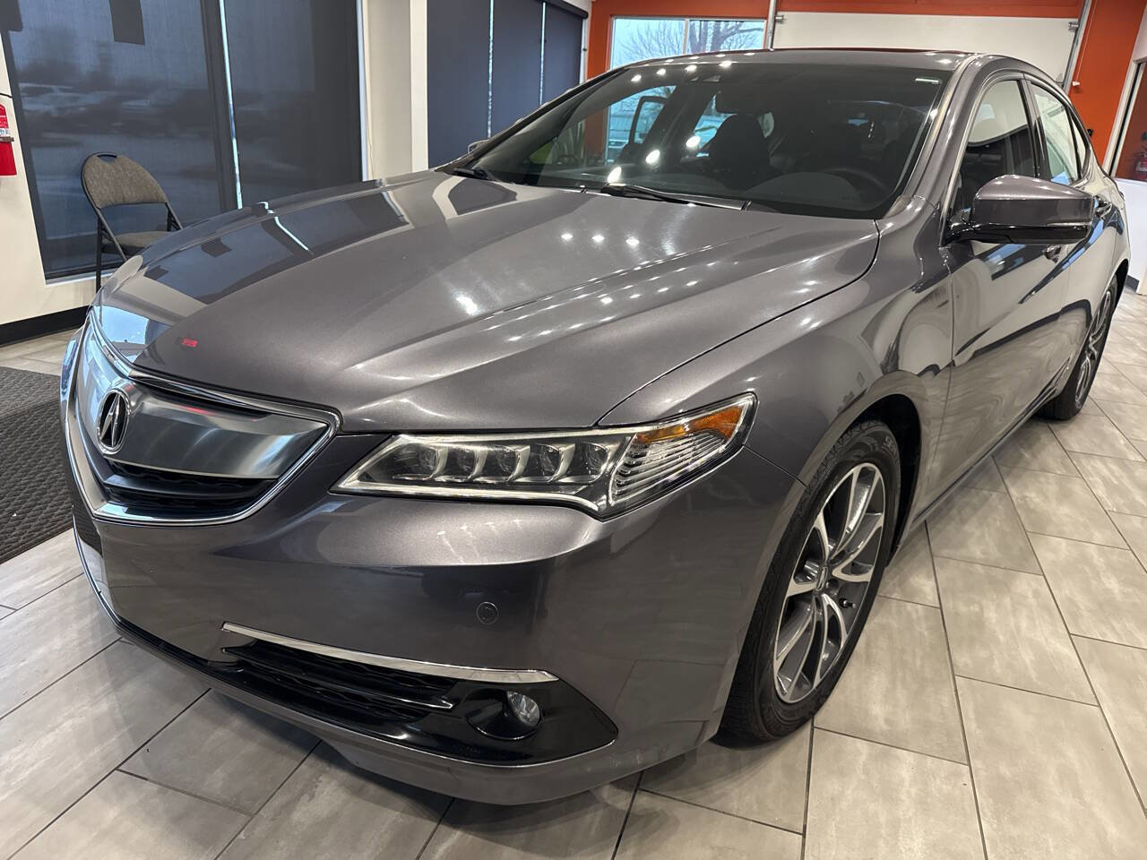 Used 2017 Acura TLX V6 w/ Advance Package image 9