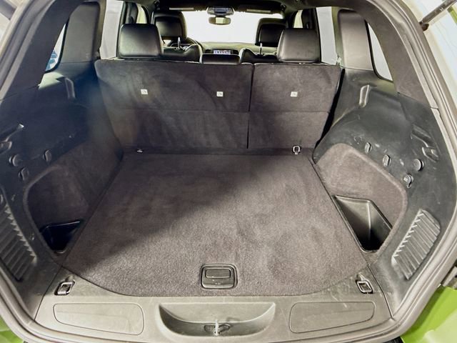 Used 2018 Jeep Grand Cherokee Altitude image 27