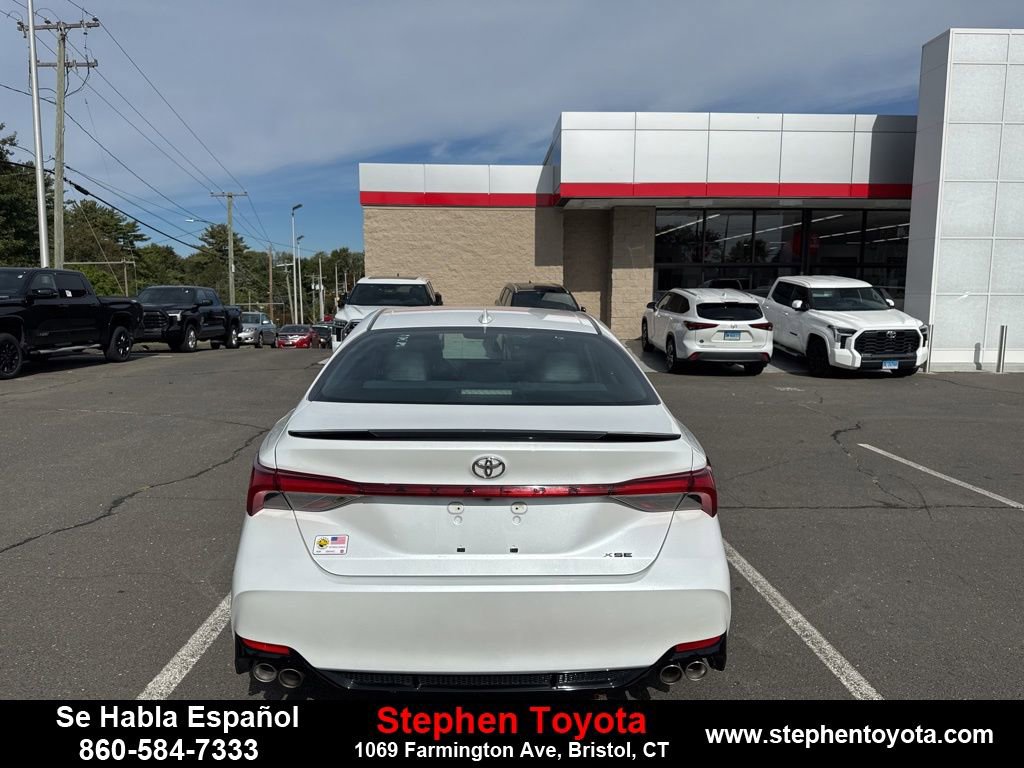 Used 2019 Toyota Avalon XSE w/ All Weather Liner Package image 6