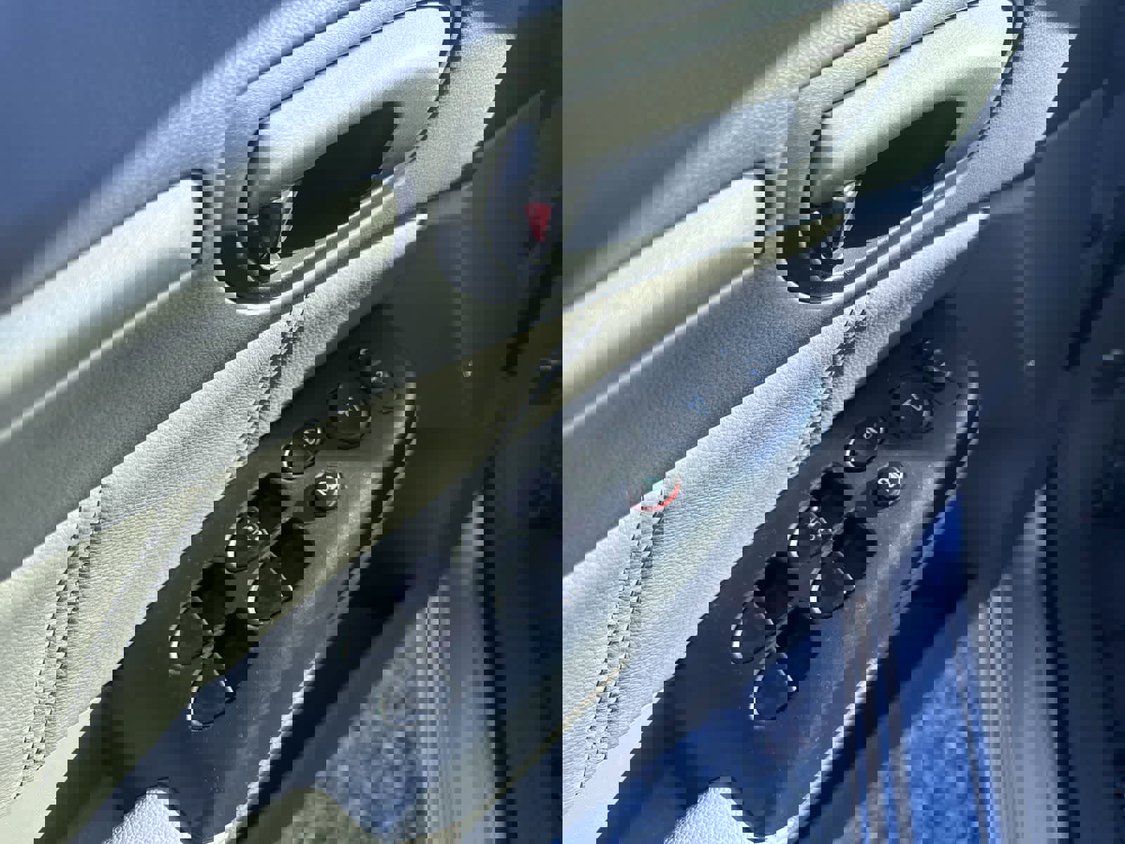 Used 2011 Honda Civic EX-L image 17