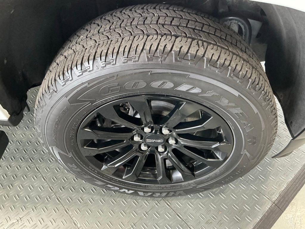 Used 2021 GMC Canyon Elevation Standard w/ Convenience Package RWD image 38