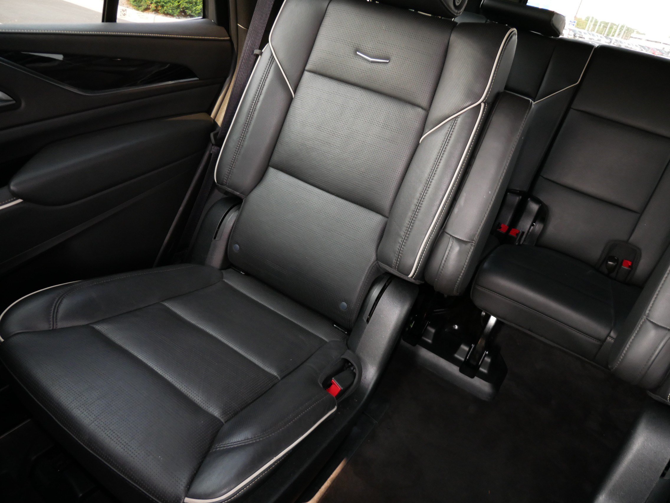 Used 2023 Cadillac Escalade Sport w/ Touring Package AWD/4WD image 6